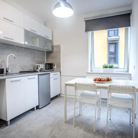 Nadbystrzycka No. 02 Apartment